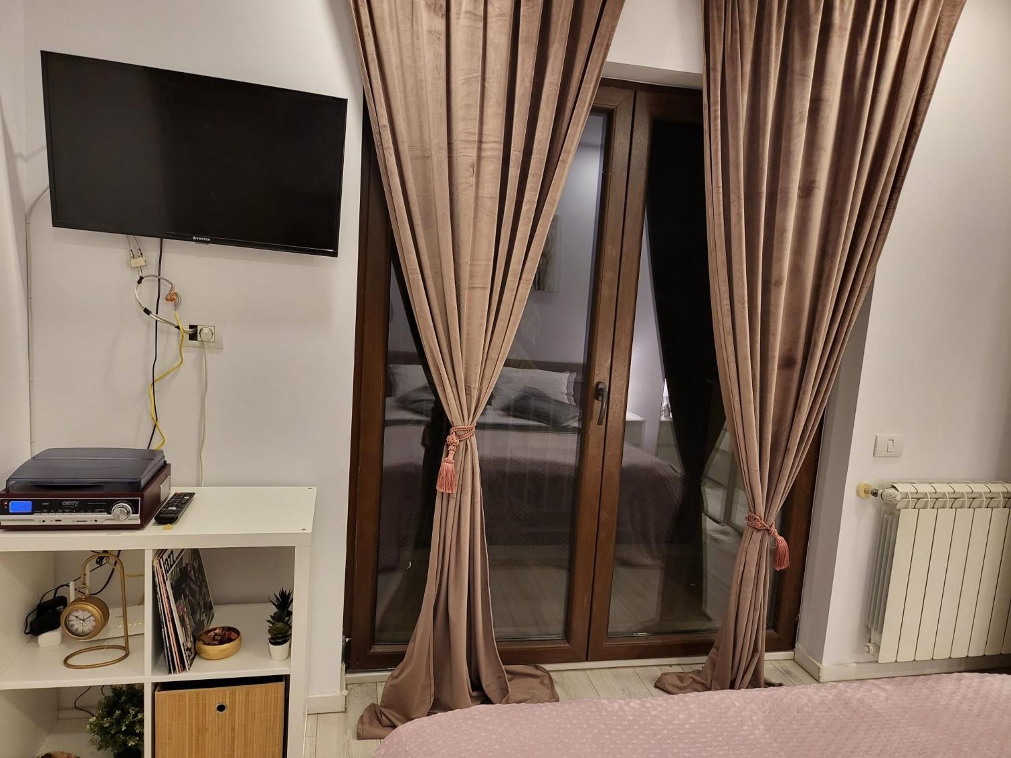 Downtown Apartment Boutique - Blue & Pink Bucarest Extérieur photo